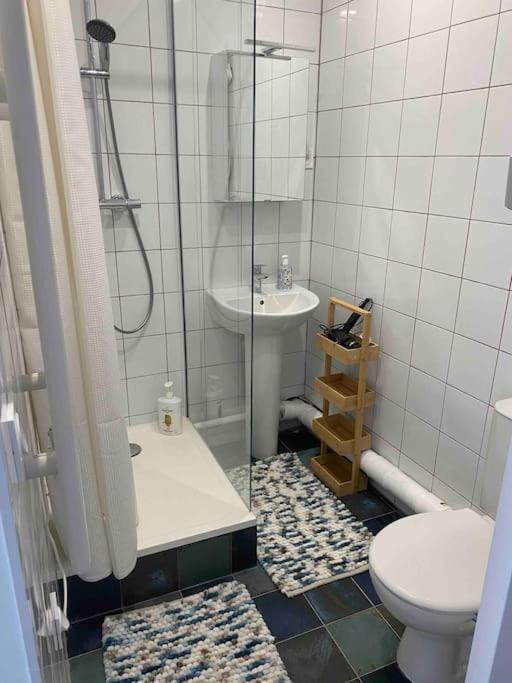 Ferienwohnung Comme A La Maison-Porte De Paris Pantin Exterior foto