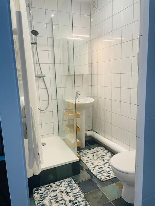 Ferienwohnung Comme A La Maison-Porte De Paris Pantin Exterior foto