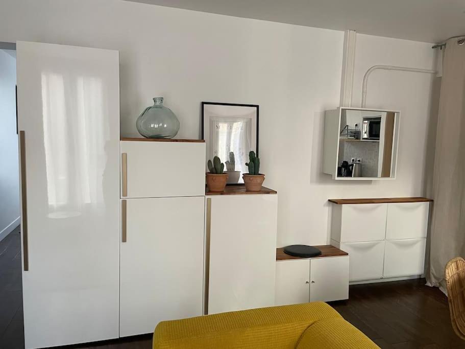 Ferienwohnung Comme A La Maison-Porte De Paris Pantin Exterior foto